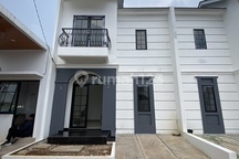 Rumah Strategis 2 Lantai Dekat Stasiun Citayam