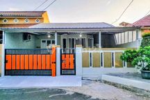 Turun Harga !! Brand New House Hoek di Pamulang Village