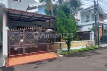 Rumah Ini Dijual, Cocok untuk Investasi Rumah di Bintaro Sektor 9 Langsung Dpt Penyewanya.