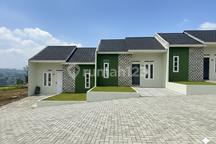 Rumah Siap Huni Dekat Puskesmas Parungkuda