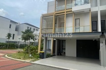 DISEWAKAN rumah di Eonna, BSD