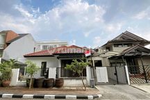 Rumah Asri Dan Strategis Dalam Cluster Cinere 