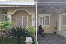 Rumah Full Furnished di Verona Hills dekat dengan Tol Ciperna