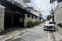 Rumah Besar 2,5 Lantai Kepu Dalam - Dekat Stasiun Kemayoran, Cocok Hunian & Kost!