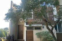 Dijual/Disewakan Rumah Siap Huni di Eminent Bsd Ingenia