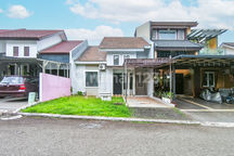 Rumah LT 136 SHM 15 Menit ke Mall Ciputra Cibubur Siap KPR J-20014