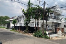 Hunian Elit Brand New Lokasi Komplek Megapolitan Cinere Estate Depok Posisi Hook