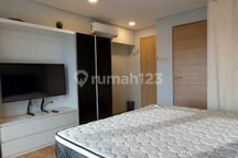 Maqna Residence 2 BR Fully Furnished Rc117