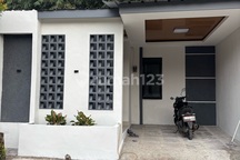 Rumah Cantik Aesthetic Baru Siap Huni Lt 72 Mtr. Citra Indah City Cileungsi Bogor