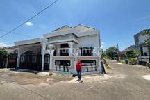 Rumah Megah Mewah Cantik Modern Posisi Hook di Citra Indah City