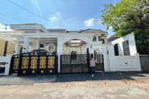 Rumah Mewah Megah di Citra Indah City
