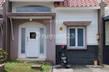 Rumah Full Furnished Siap Huni Bonus IPL 1 Tahun di Rancamaya Golf Estate Bogor Dekat Akses Jalan Tol