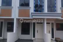 Rumah Asri 2 Lantai Harga Murah Lokasi Strategis di Setiabudi Jakarta Selatan