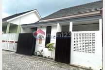 Rumah Minimalis Siap Huni, Lokasi Strategis Dekat Bandara Dhaha Kediri