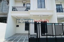 Rumah 2 Lantai Mewah di Kalimulya