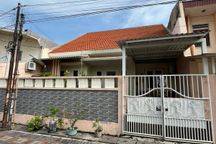 Rumah Bagus Semi Furnish Siap Huni Daerah Tambaksari 