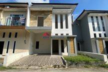 1 Unit Ready! Rumah 2 Lantai Nyaman di Bella Mansion