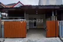 Di Jual Rumah Cluster Sriwedari Luas 72M 2Kt, Bekasi