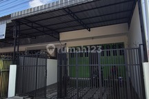 Dijual/disewakan Rumah+toko ******** Cirebon