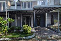 Disewakan Rumah Citraland.cresent Tree,siap Huni