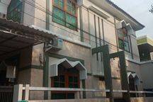 Disewakan Rumah Wahidin Full Furnished di tengah kota cirebon,