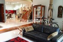 Jual Cepat Rumah Bagus & Full Furnishedsiap Huni ( Baru Renov Nov 2025 ) Jak Sel Pondok Jaya Mampang Kemang ( Harga Murah)