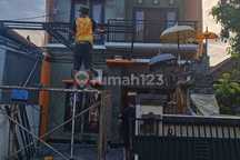 Rumah 4 Kamar Furniture Lokasi Dekat Sanur dan Ubud Siap Huni