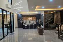 Dijual Rumah Bagus American Classic Siap Huni 4 + 1 Bedroom Alam Sutera