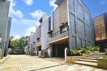 Luxe Court Permata Hijau