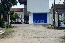 Rumah + Kos Perum Bumi Jabon SHM