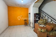 Disewakan Rumah di Taman Harapan Baru Bekasi