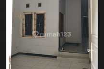 Disewa Rumah Rapi Cluster Dutabumi Bekasi