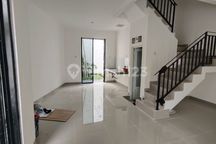 Di Jual Rumah Mewah Dekat Gambir Jakarta Pusat Strategis