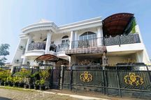 Rumah Cluster 2 Lantai 7 Kamar Luas 350M Grand Depok City