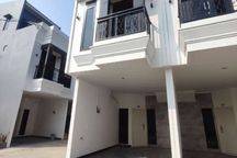 Rumah Murah Ada Carpot Dekat Kantor Bea Cukai 