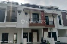 Rumah di Jual Cempaka Putih Dekat Rs Islam 3 KT 3 KM