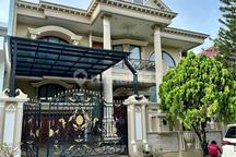 Rumah Mewah Pik