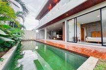 Villa 3BR Minimalist Modern dengan View 360* Sawah di KabaKaba, Tabanan.