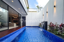 Villa 3Br Luxurious Modern Style di Canggu