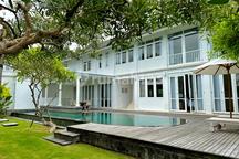 Villa 4Br Brand New Renovated With Ocean View di Jimbaran, Kuta Selatan