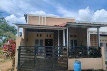 Turun Harga,pembayaran Cash Keras!! Rumah Posisi Hoek,, Lingkungan Asri, Aman, Dan Tenang