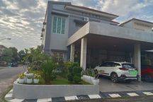 Dijual Rumah Hook Cantik 2 Lantai 5 + 1 Kt Di Batam Center