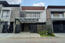 Jual Rumah Baru Modern Tropical Minimalis Araya Surabaya