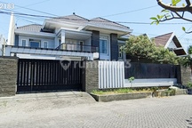 Termurah Jual Rumah Bagus Kokoh Luas Raya Klampis Anom