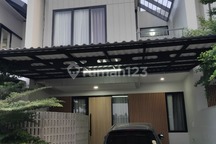 Rumah Full Furnished Termurah Lokasi Sangat Strategis di Area Cinere Rr208