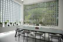 Rumah Modern Crown Golf