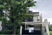 Disewa Rumah Siap Huni Semi Furnished Dian Istana Park Avenue 