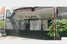 Disewakan Rumah Modern Depan Ciputra Surabaya