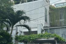 *Dijual Cepat* Rumah Mewah, Bagus Siap Huni @Rawamangunlt 350M²(15×23M²)Lb 800M²3 Lantaikt 4+3 //Km 3+1Listrik 7700Whadap Selatanshm*Harga 8.8M (Nego)*