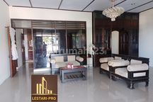 Di Sewakan cepat dan murah Rumah dengan Pemandangan Pantai dan kota Batu kota seputaran Kampus